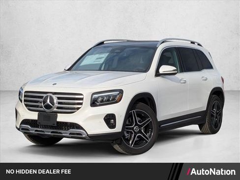 Used 2026 Mercedes-Benz GLB 250 4MATIC image 1