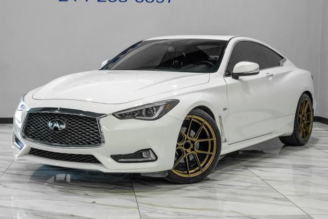 Used 2019 INFINITI Q60 3.0t Luxe RWD image 2
