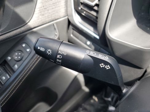 Used 2021 Nissan Rogue SV image 20