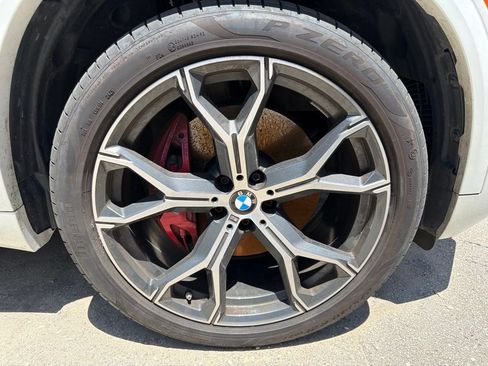 Used 2026 BMW X5 sDrive40i w/ M Sport Package RWD image 5