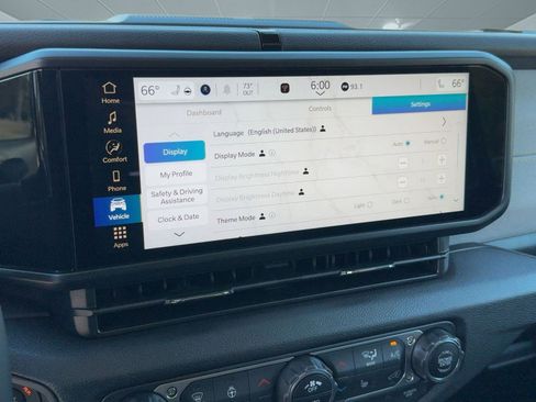 New 2025 Jeep Gladiator Sport image 25