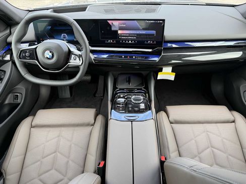 New 2026 BMW 530i xDrive w/ Executive Package image 15
