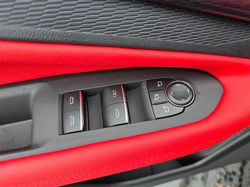 New 2026 Chevrolet Blazer EV SS image 25