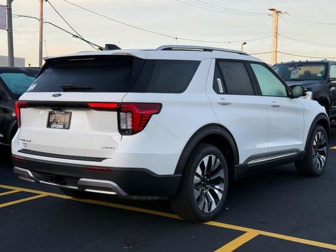 New 2026 Ford Explorer Platinum image 3