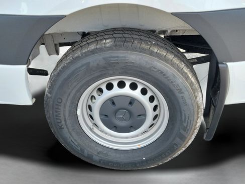 New 2025 Mercedes-Benz Sprinter 2500 image 34