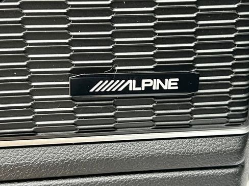 Used 2022 Jeep Grand Cherokee Limited 4xe w/ Luxury Tech Group II image 18