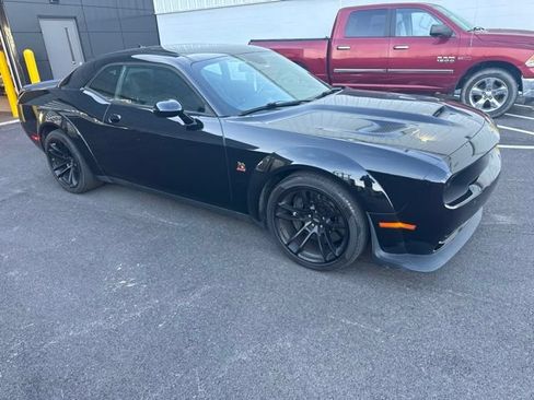 Used 2021 Dodge Challenger R/T Scat Pack RWD image 2