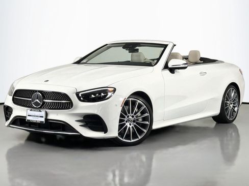 Used 2023 Mercedes-Benz E 450 Cabriolet image 3