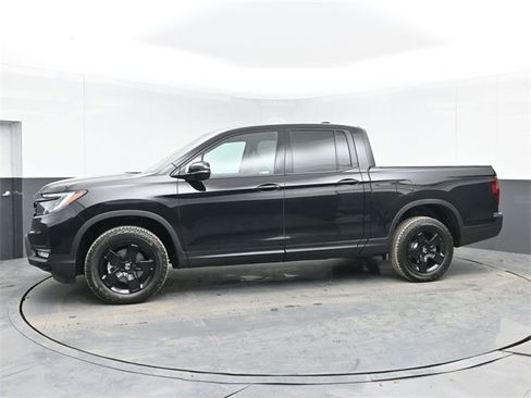 New 2026 Honda Ridgeline Black Edition image 6