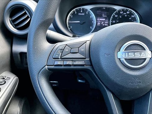 Used 2024 Nissan Kicks S image 22