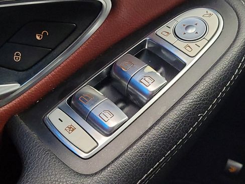 Used 2015 Mercedes-Benz C 300 Sedan w/ Multimedia Package image 27