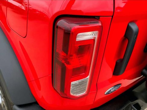 Used 2024 Ford Bronco Big Bend image 27