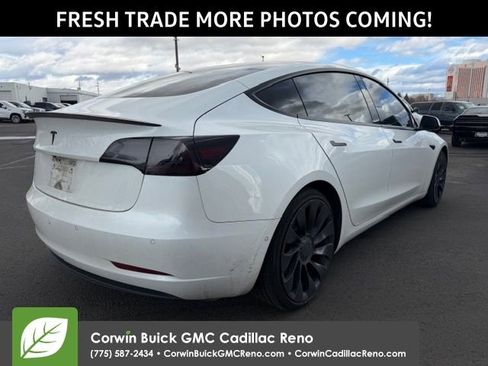 Used 2022 Tesla Model 3 Performance image 5