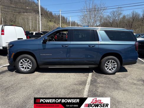 New 2026 Chevrolet Suburban LS AWD/4WD image 2