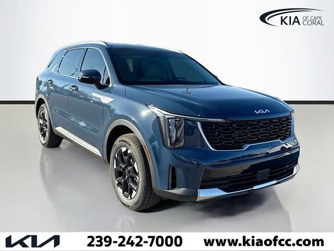 New 2026 Kia Sorento S image 7