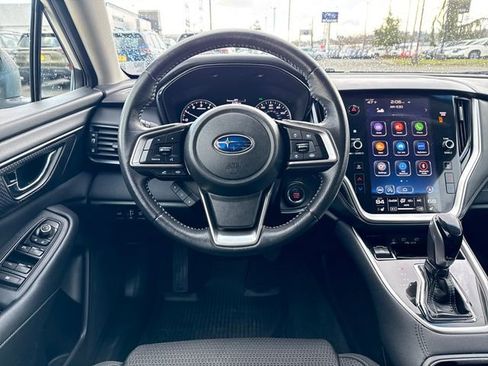 Used 2022 Subaru Outback Premium image 17