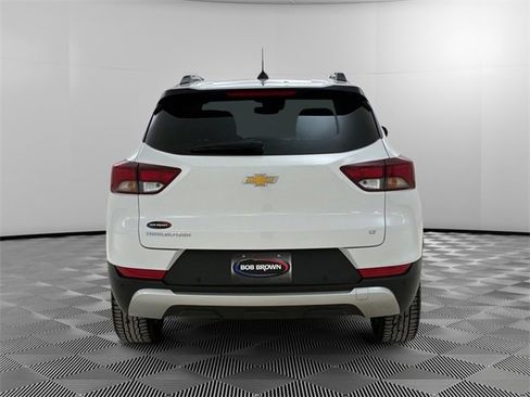 Certified 2022 Chevrolet TrailBlazer LT w/ Driver Confidence Package image 4