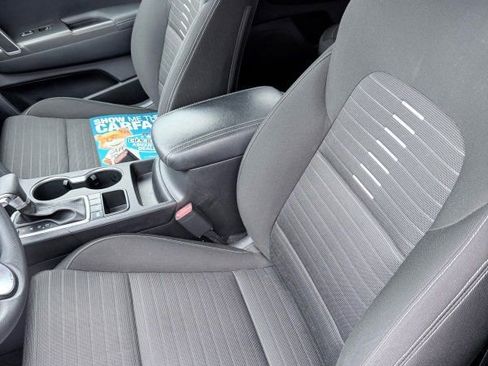 Used 2017 Kia Sportage LX w/ LX Popular Package AWD/4WD image 10