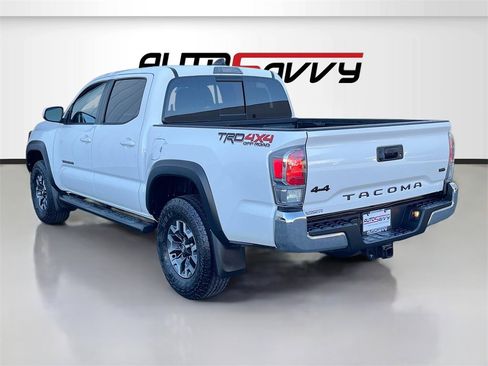 Used 2023 Toyota Tacoma TRD Off-Road image 5