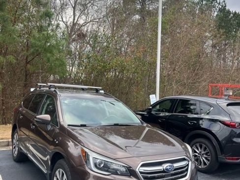 Used 2019 Subaru Outback 2.5i Touring w/ Popular Package #3A image 23