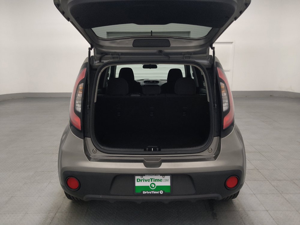 Used 2019 Kia Soul FWD image 29
