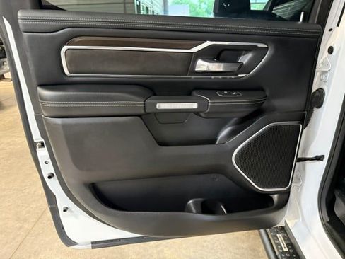 Used 2022 RAM 1500 Laramie AWD/4WD image 38