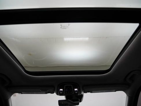 Used 2022 Jeep Grand Cherokee L Limited w/ Luxury Tech Group II AWD/4WD image 28