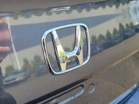 Used 2023 Honda Civic LX image 7