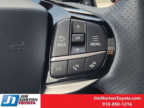 Used 2025 Ford Explorer ST AWD/4WD image 29