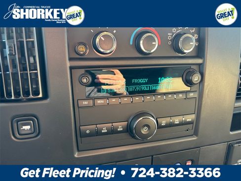 New 2025 Chevrolet Express 3500 Work Van image 15