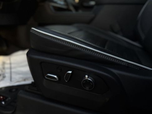 Certified 2025 GMC Sierra 2500 AT4X image 14