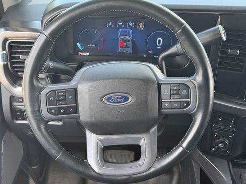 Used 2023 Ford F250 Lariat w/ Sport Appearance Package image 15