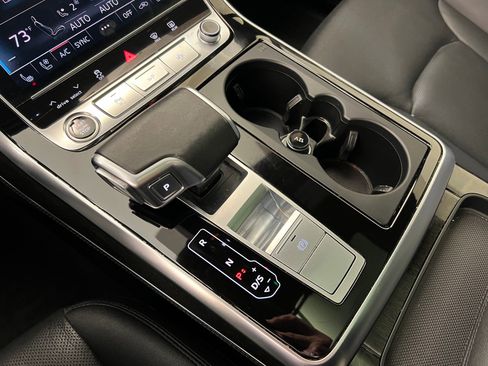 Used 2023 Audi Q7 3.0T Prestige w/ Prestige Package image 18