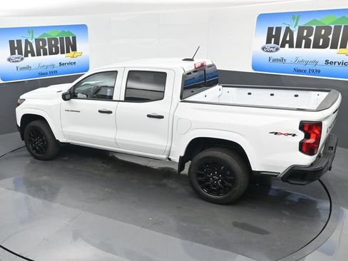 New 2026 Chevrolet Colorado W/T w/ WT Custom Package AWD/4WD image 19