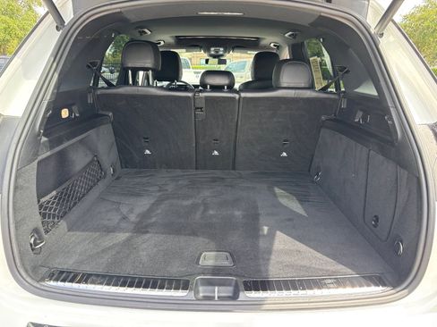 Used 2022 Mercedes-Benz GLE 350 w/ Premium Package image 16