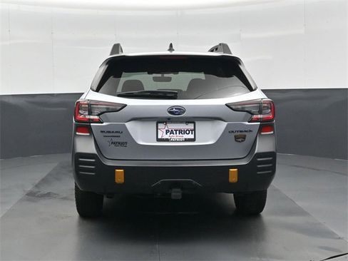 Used 2022 Subaru Outback Wilderness image 5