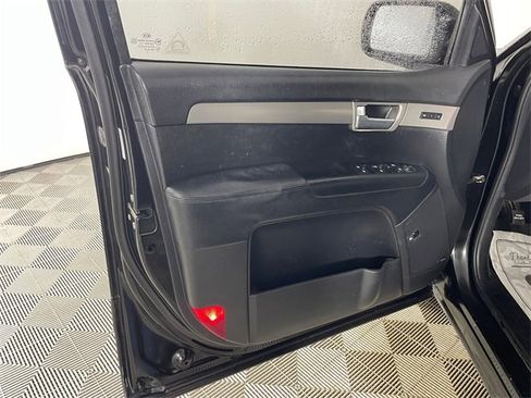 Used 2009 Kia Borrego EX w/ Premium Pkg image 17