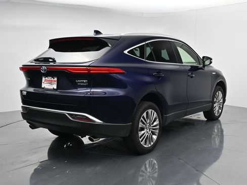 Used 2021 Toyota Venza Limited w/ Carpet Mat Package (TMS) AWD/4WD image 7