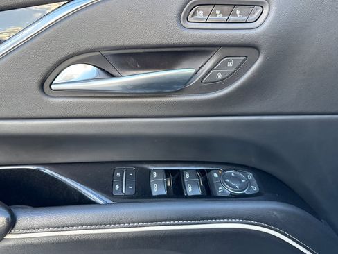 Used 2021 Cadillac Escalade ESV Sport w/ Driver Assist Tech Package image 11