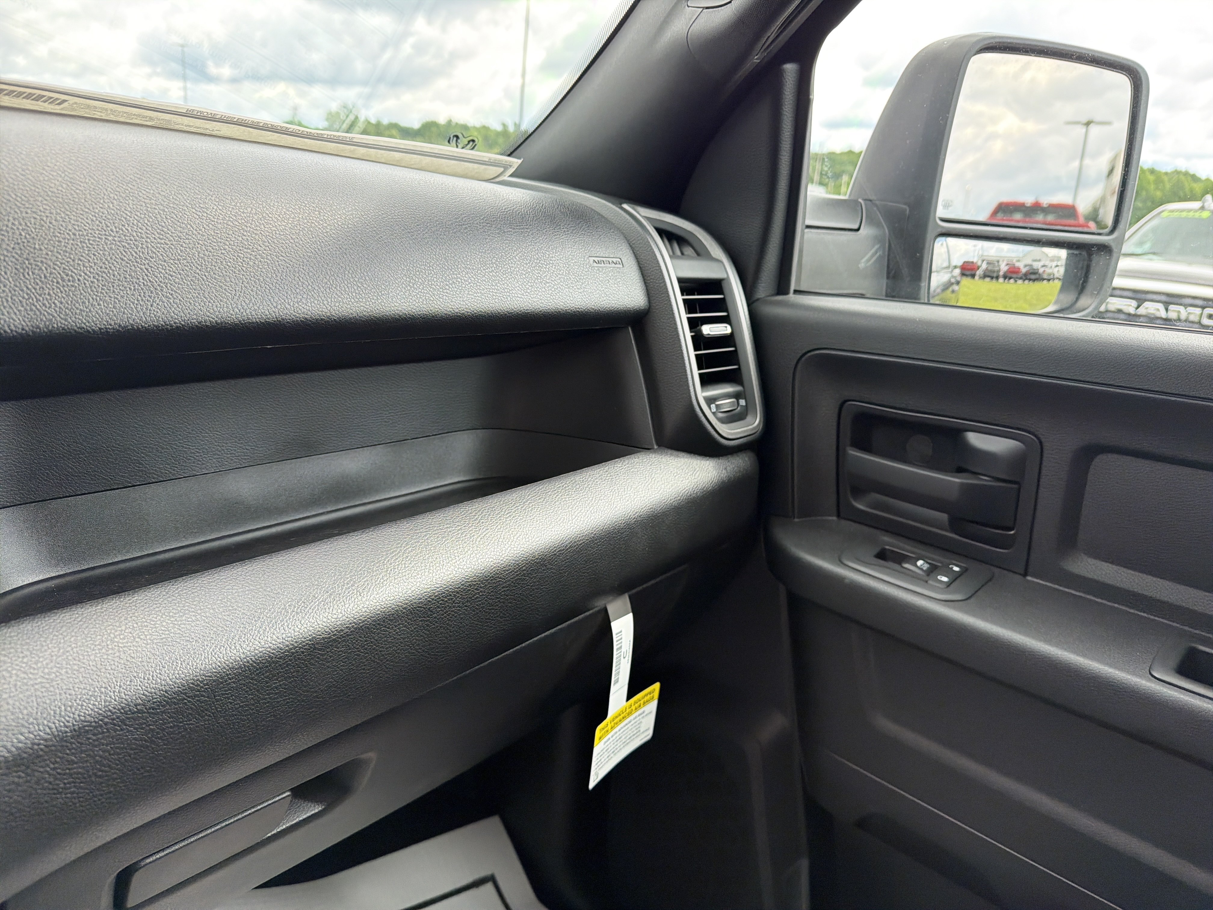 New 2026 RAM 2500 Tradesman AWD/4WD image 23