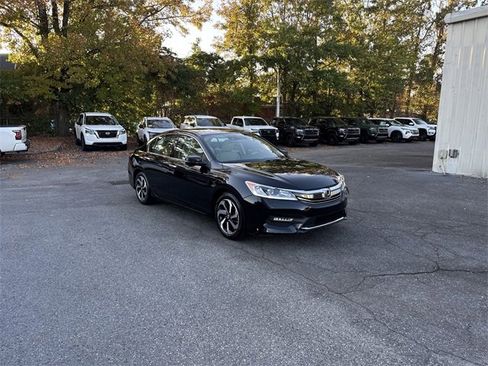 Used 2016 Honda Accord EX-L image 3