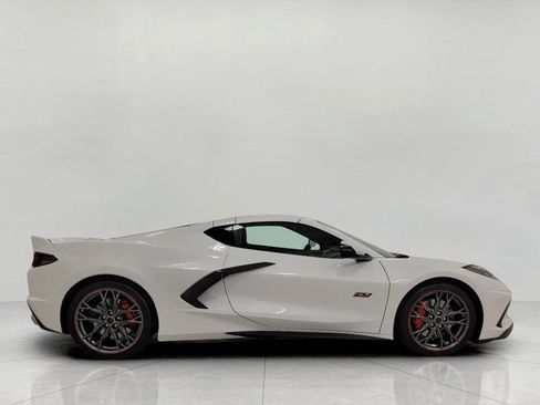 Used 2023 Chevrolet Corvette Stingray Premium Cpe w/ Z51 Performance Package image 12