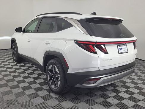 Used 2025 Hyundai Tucson SEL image 3