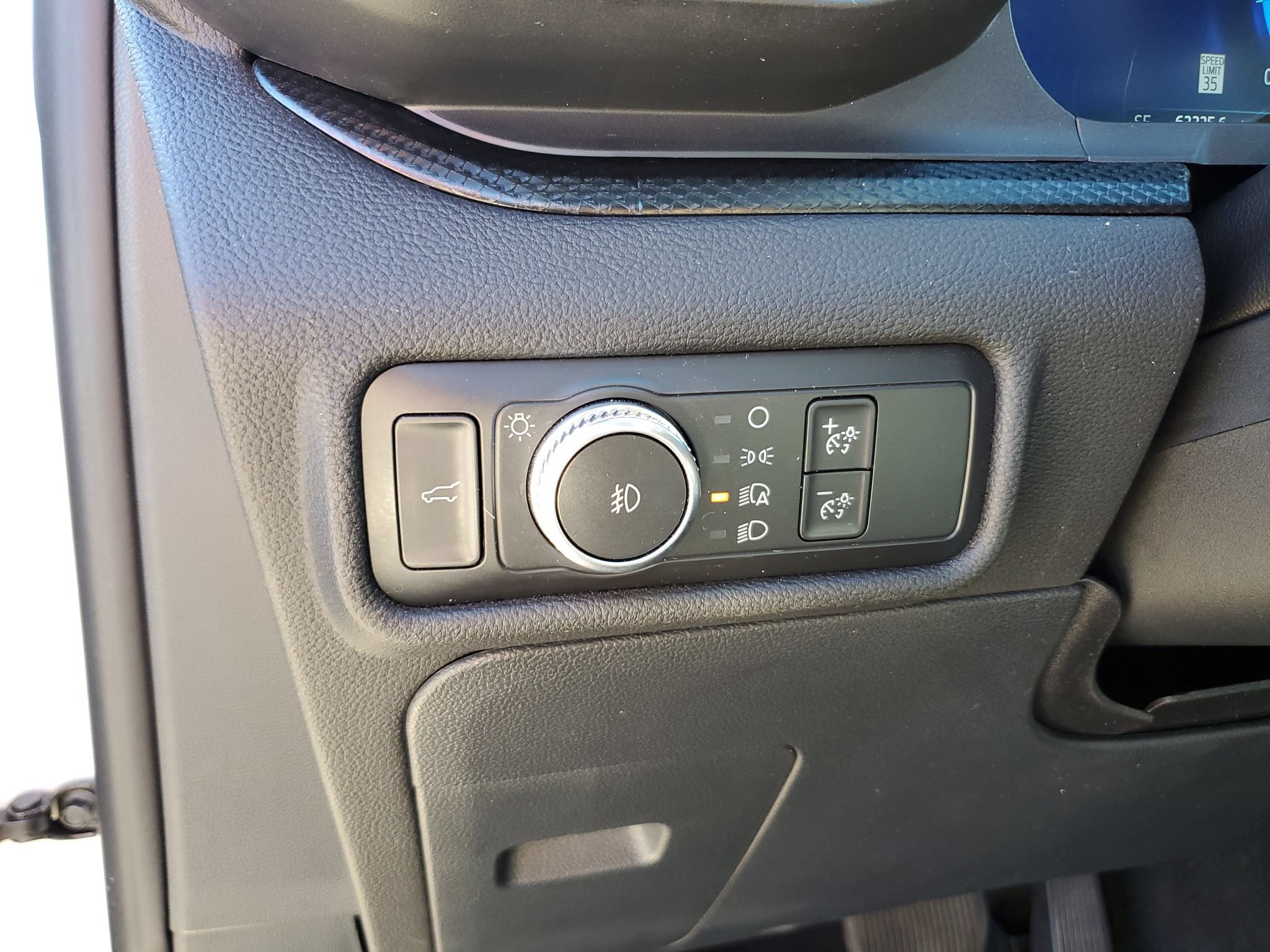 Used 2020 Ford Explorer ST w/ Premium Technology Package AWD/4WD image 18