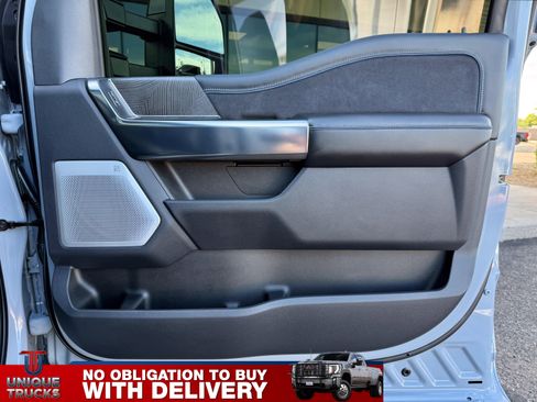 Used 2025 Ford F450 Platinum image 30