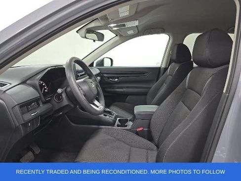 Used 2025 Honda CR-V LX image 3