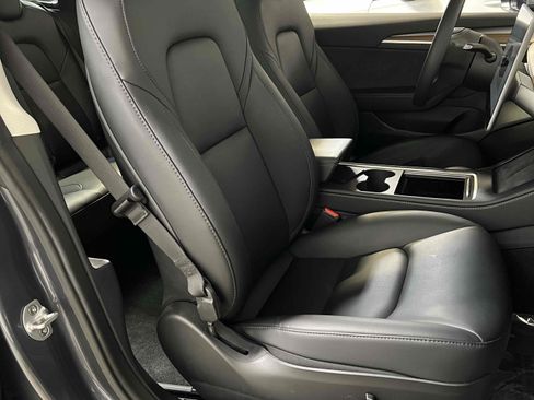 Used 2023 Tesla Model 3 Performance image 36