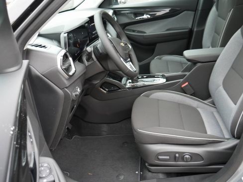 New 2026 Chevrolet TrailBlazer LT w/ Convenience Package image 8