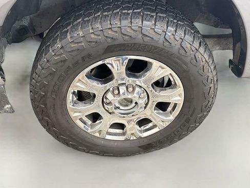 Used 2022 Ford F250 Lariat w/ Chrome Package AWD/4WD image 32