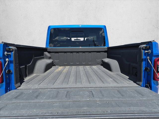 Used 2021 Jeep Gladiator Mojave AWD/4WD image 6